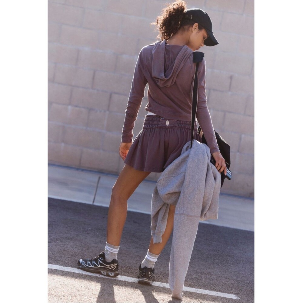 Free People Movement Hot Shot Smocked Skirt Set Hoodie Top Cocoa Medium NEW NWT - Picture 3 of 12
